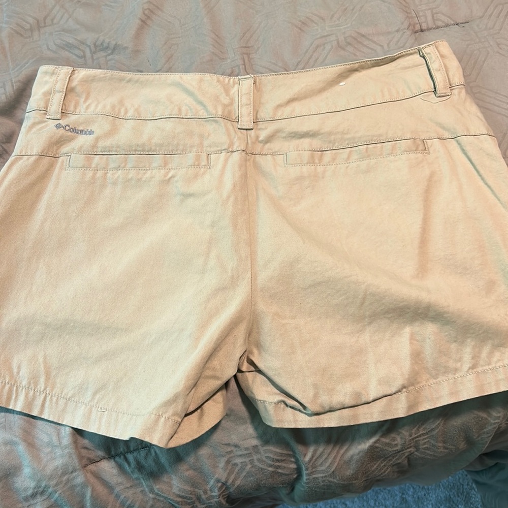 Columbia Shorts